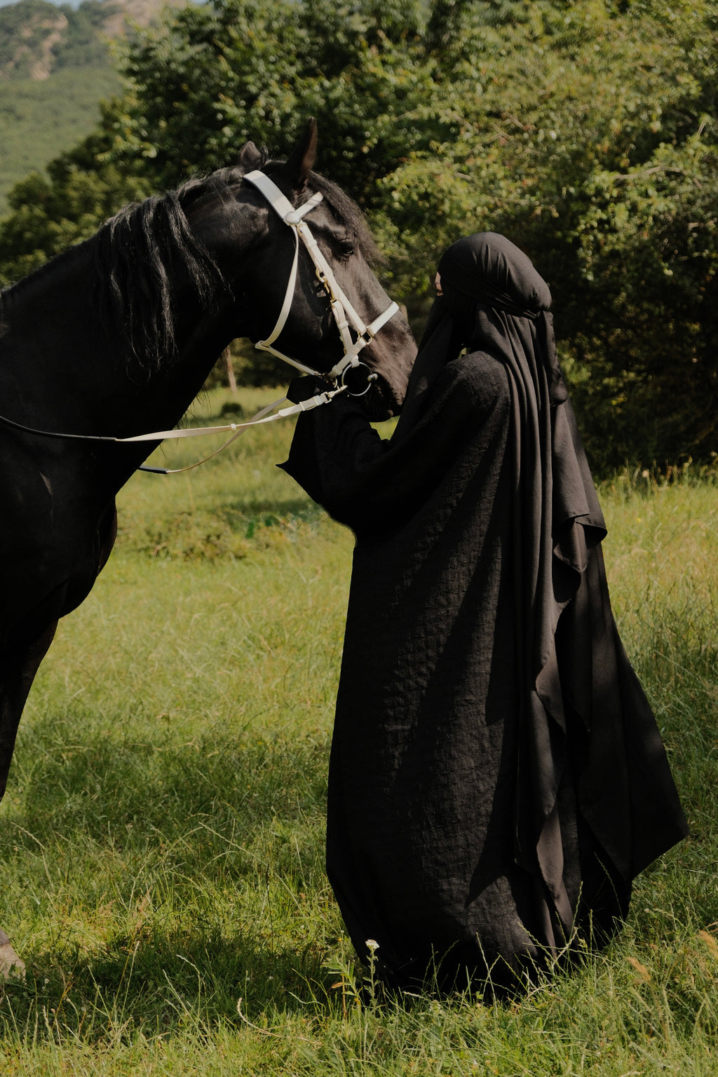 Set Fārisah (abaya and oversized pants)Noir